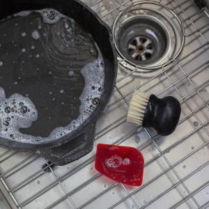 Cast Iron With An Induction Cooktop – The Complete Guide - Foods Guy