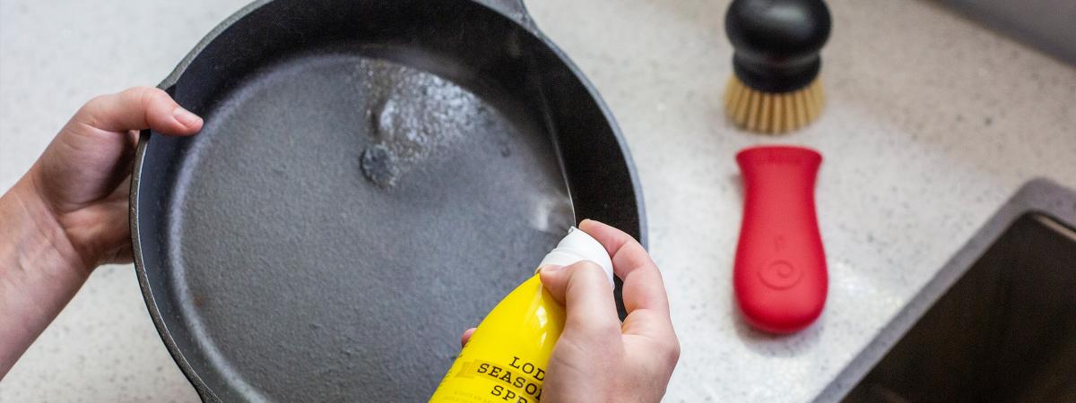 How to Season Cast Iron - Season a Cast Iron Pan in the Oven