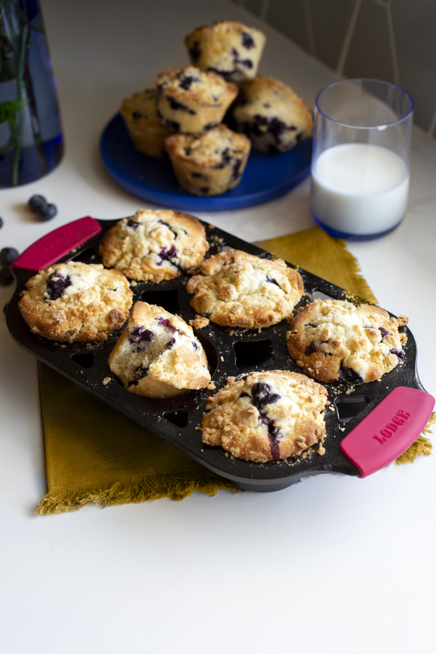 Dunrovin Station: Cast Iron Blueberry Muffins