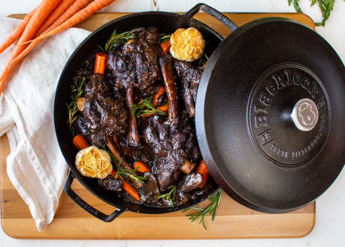 Lodge cast iron outlet dutch oven recipes